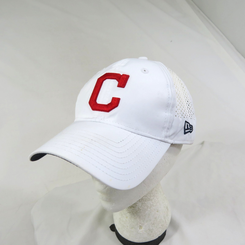 NWOT Cleveland Indians White Red Black New Era 9Twenty Adjustable Strap